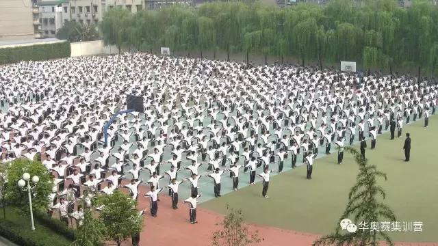 成都有哪些學(xué)校(成都有哪些學(xué)?？梢钥佳?