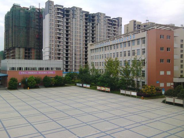 簡陽職業(yè)中學(xué)(四川省簡陽市紅塔中學(xué))圖2