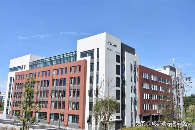 成都市汽修職業(yè)學校(成都市汽修工招聘)