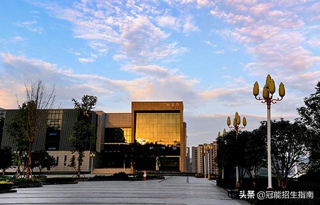 成都航空專業(yè)學校排名(成都航空技術(shù)專業(yè)學校)