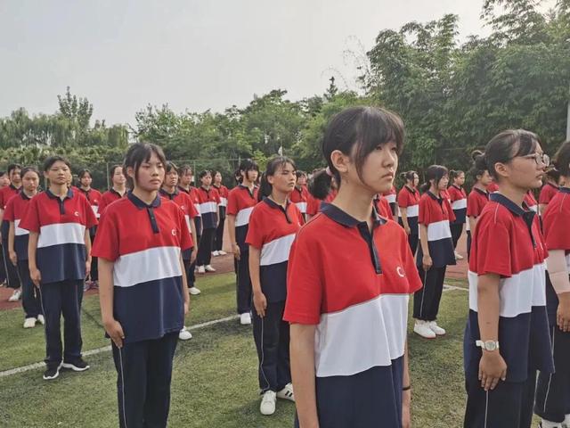 中專對(duì)口升學(xué)怎么報(bào)名(中專對(duì)口升學(xué)分?jǐn)?shù)線)