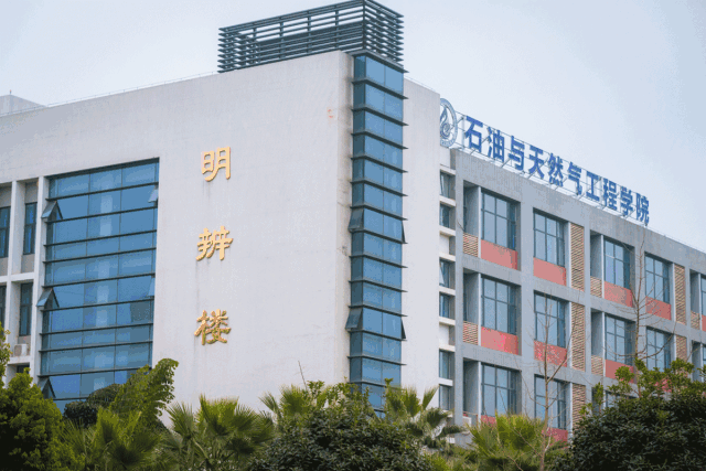 四川高鐵專業(yè)學校排名(四川單招高鐵專業(yè)學校)